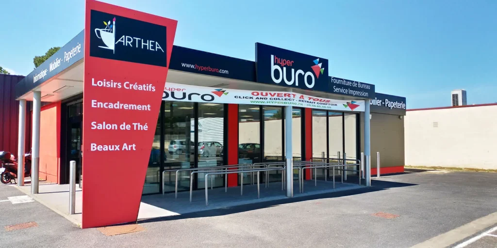 sign-by-graphics-Cestas-facade-trespa-lettrage-enseigne-panneau-adhesifs-decoupe-a-la-forme-logo-signaletique,Lumineuse-33